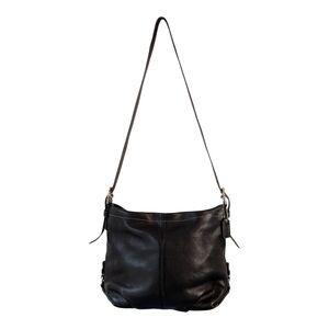Elegant Black Leather Shoulder Bag